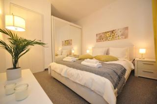 Excellent price for a family or group of travelers - 0