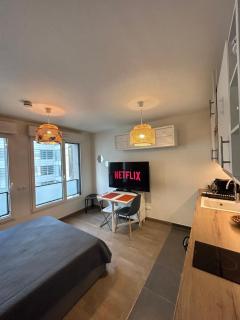 Studio Design & Cosy avec Parking - Issy-les-Moulineaux - 9
