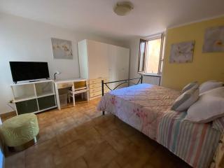 Ca Lina Lecco spacious apartment with parking space - Lecco - 6