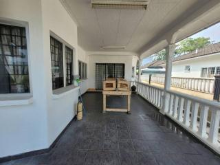 Homestay Melor Serendah - Serendah - 3