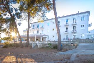 Hotel Bor - Krk - 0
