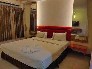 เพอร์เฟลคเพลช (Perfect Place Hotel) - Ban Khlong Phruan - 4
