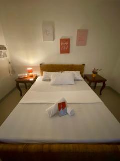 Hiraya Bed and Breakfast - Roxas City - 8