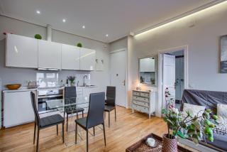 Apartamento En El Centro Con Vistas Impresionantes - 2