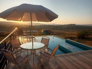 Casa com piscina Capitólio - 3