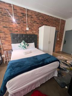 Cozy Craftsman 231 - Johannesburg - 2