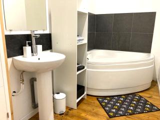 La Domus Lemaitre 7, WIFI, 2 chambres, parking - - 4