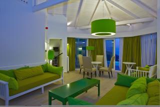 Salvator Villas & Spa Hotel - 9