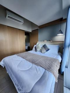LuxeStaysMnl Coastal Chic Netflx 380MBPS Pool BGC - Manila - 4