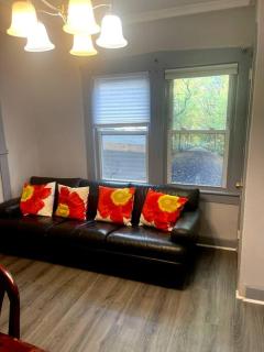 Entire 3bd Apartment mins to NYC + Free Parking - Teaneck - 6