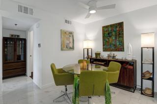 Modern Plaza Villas Oasis - Meredith Lodging - Palm Springs - 5