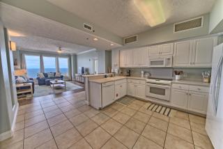 Spectacular Gulf front Condo with Beach and Picnic Area Access - Unit 1406 - Panama City Beach - 5