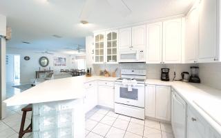 Waterfront Getaway with Pool! - Pompano Beach - 4
