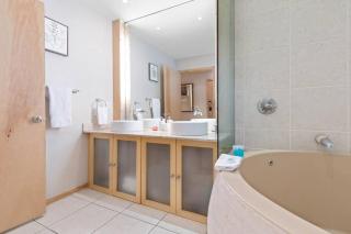 Unique Stay with European Charm - Palm Coast - 8