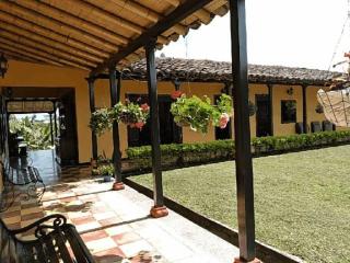 Finca cafetera para tu descanso-Finlandia Quindio - Filandia - 9