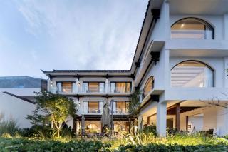 Dali Qingmai Seaview Resort Hotel - 1