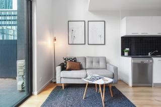 City Slicker - Double Storey Loft with Huge Terrace - Melbourne - 4
