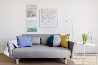 Chasing Skylines - Chic & Contemporary Living - 2