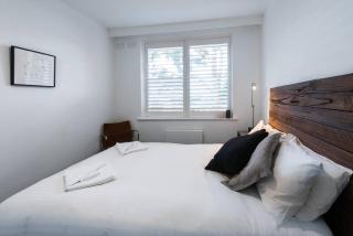 Sophisticated and Spacious South Yarra Sanctuary - 2