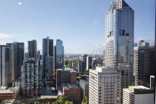 Breathtaking View in the Heart of Melbourne CBD - 7