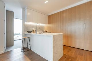 Flagstaff Chic - A Refreshing Balcony Retreat - 2