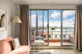 'Georgina' Mid-Century Modern Poolside Stay - Sydney - 9