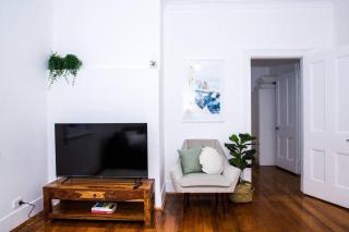 Courtyard Esperanza - Sunny Heritage Chic - Sydney - 2