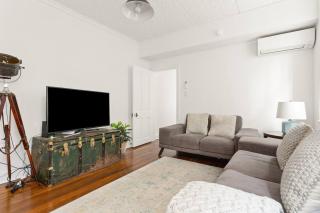 Idyllic Heritage Home Footsteps to the Harbour - Sydney - 1