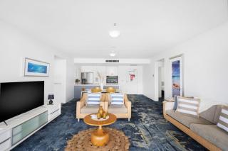 Belle Escapes 24 Harbour Lights Water View Apartment - Cairns - 5