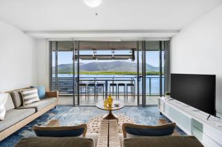 Belle Escapes 24 Harbour Lights Water View Apartment - Cairns - 3
