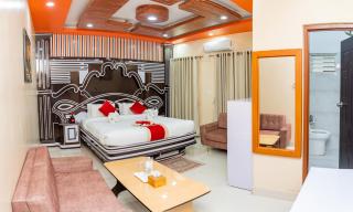 Hotel Janmabhumi - 4