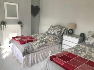 Up on a Hill Farmhouse, Ewyas Harold - Hereford - 4