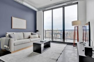 Bucktown 1BR w Roof BBQ 1 block to Blue Line CHI-662 - 0