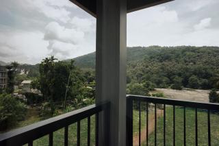Bluemist Resorts - Athirappilly - 4