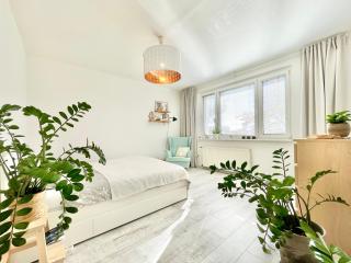 Family-Friendly Home with Free parking in Bratislava - 7