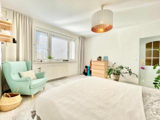 Family-Friendly Home in Bratislava - Bratislava - 6