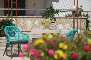 Small stone house in a quiet place island Solta - 3