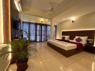 The Ocean Park Beach Resort - Kovalam - 7