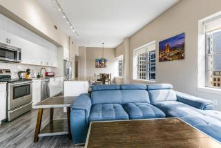 Spacious Condo a Short Ride Away from Superdome - New Orleans - 3