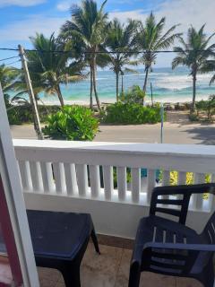 White Surfing Beach Resort - Unawatuna - 0