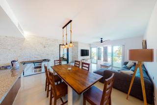 Gorgeous Oceanfront 115 Norte @ Mareazul Beachfront - 2