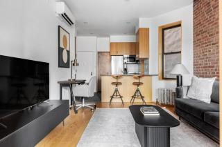 Newly renovated Soho 2BR on Kenmare Sq NYC-705 - 9
