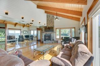 Blowing Rock Home with Hot Tub and Mountain-View Deck! - Blowing Rock - 9