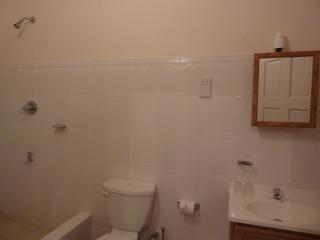 La Heliconia & Day Spa - Saint Georgeʼs - 8