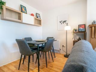 Pass the Keys Beautiful 2 Bedroom Apartment Queens Quarter Lots Nearby - Belfast - 2