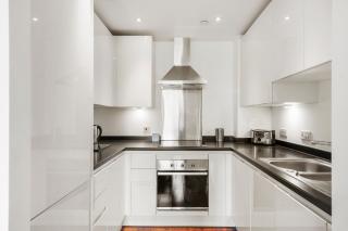 Entire 1 Bedroom Apartment Short Term Rental & Flexible Renting Canary Wharf With Free WiFi - 4