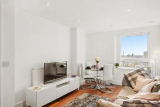 Entire 1 Bedroom Apartment Short Term Rental & Flexible Renting Canary Wharf With Free WiFi - 3