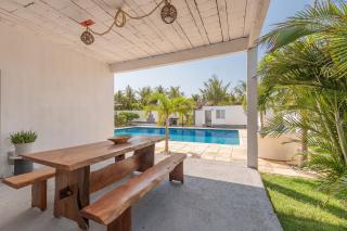 Casa com Piscina em Porto das Dunas by Carpediem - 3