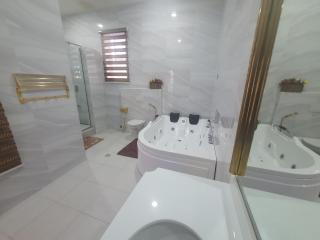 Lekki Luxury 5 Bedroom House Duplex in Lekki - Lekki - 7