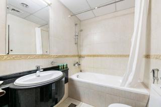 StoneTree - High Floor Furnished 1 BR - 9